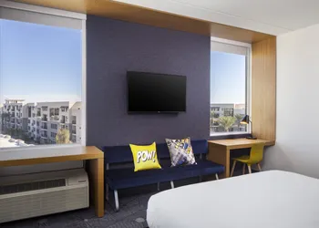 Aloft by Marriott Tempe hotel thumbnail 7