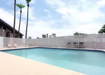 Rodeway Inn & Suites Chandler - Phoenix South I-10 hotel thumbnail 8