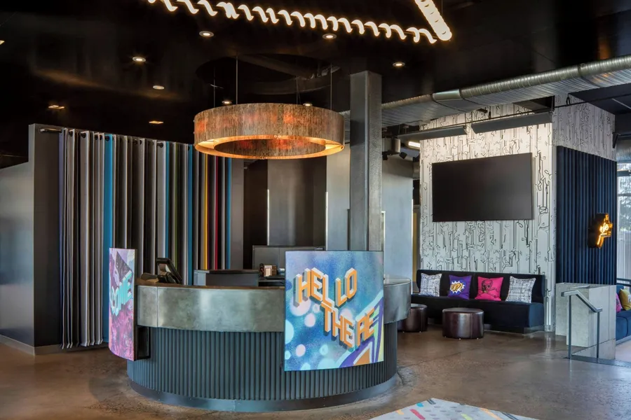 Aloft Phoenix Airport hotel detail image 2