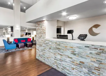Comfort Inn & Suites Surprise Near Sun City West hotel thumbnail 3