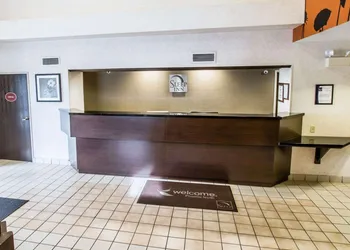 Sleep Inn Phoenix North I-17 hotel thumbnail 6