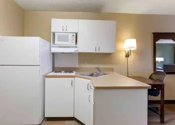 Extended Stay America Select Suites Phoenix Scottsdale North hotel thumbnail 8