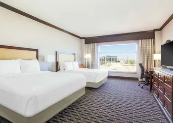 Hilton Phoenix Chandler hotel thumbnail 6