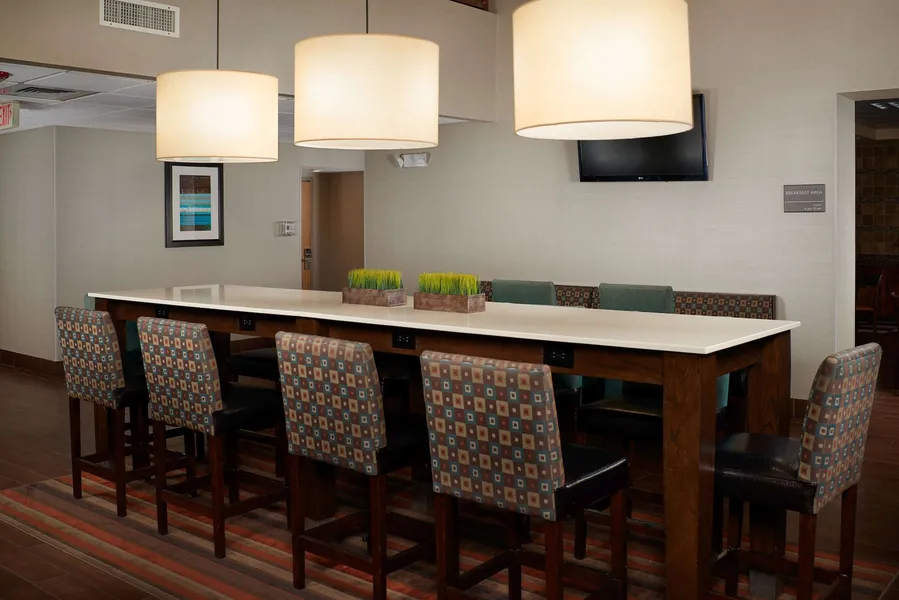 Hampton Inn Phoenix/Glendale/Peoria hotel detail image 2
