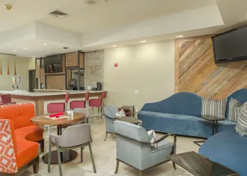 Hilton Garden Inn Phoenix Airport hotel thumbnail 4