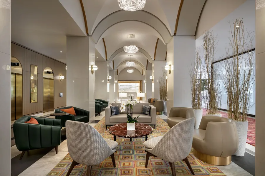 Montreal Marriott Chateau Champlain hotel detail image 2