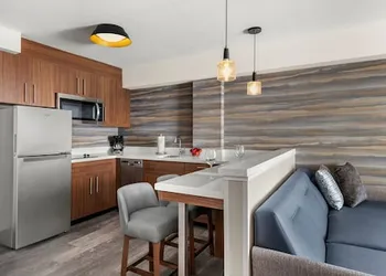 Residence Inn by Marriott Laval hotel thumbnail 4