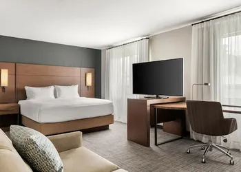 Residence Inn by Marriott Laval hotel thumbnail 5