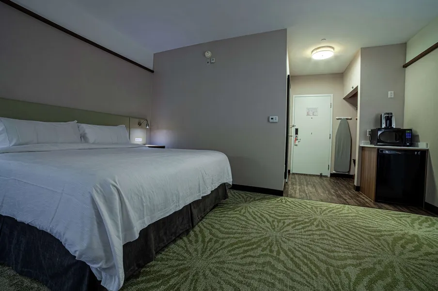 Hilton Garden Inn Montreal Airport hotel detail image 6