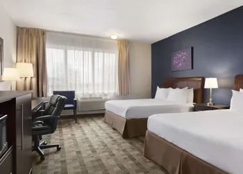 Days Inn & Conference Centre by Wyndham Montreal Airport hotel thumbnail 7