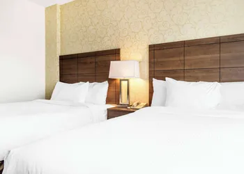 Quality Hotel Dorval hotel thumbnail 8