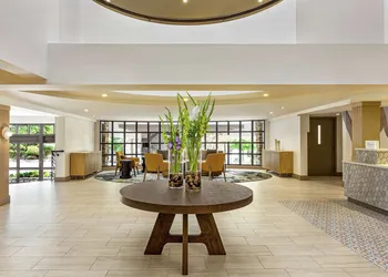 Hilton Garden Inn Monterey hotel thumbnail 7