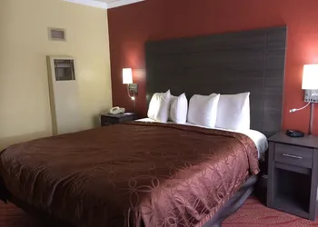 Americas Best Value Presidents Inn on Munras hotel thumbnail 4
