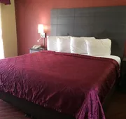 Americas Best Value Presidents Inn on Munras hotel detail image 7