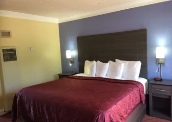 Americas Best Value Presidents Inn on Munras hotel thumbnail 8