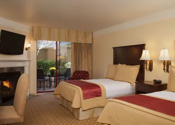 Victorian Inn hotel thumbnail 7