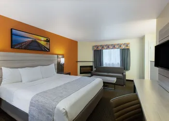 Days Inn by Wyndham Monterey-Fisherman's Wharf Aquarium hotel thumbnail 7