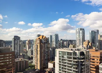Sheraton Vancouver Wall Centre hotel thumbnail 7