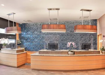 Residence Inn by Marriott Vancouver Downtown hotel thumbnail 2