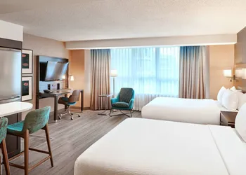 Residence Inn by Marriott Vancouver Downtown hotel thumbnail 4