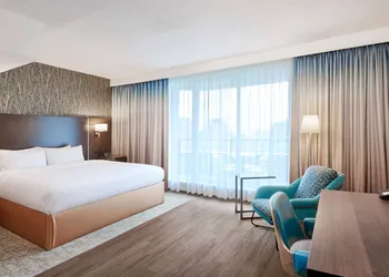 Residence Inn by Marriott Vancouver Downtown hotel thumbnail 6
