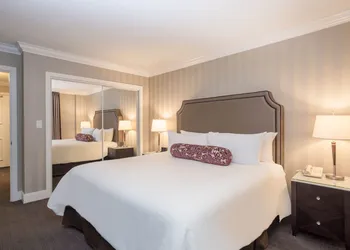 La Grande Residence Vancouver at The Sutton Place Hotel hotel thumbnail 5