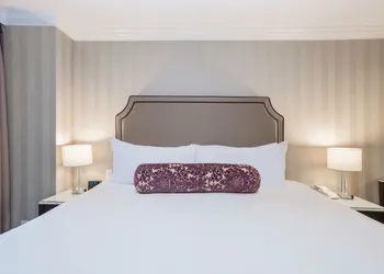 La Grande Residence Vancouver at The Sutton Place Hotel hotel thumbnail 6