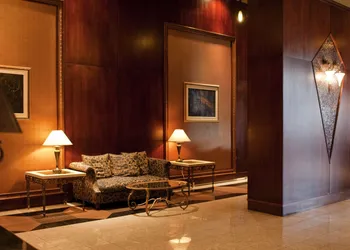Executive Hotel Vancouver Airport hotel thumbnail 4
