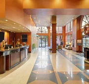 Executive Hotel Vancouver Airport hotel detail image 5