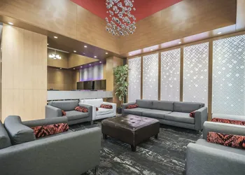 Best Western Plus Vancouver Airport Hotel hotel thumbnail 2