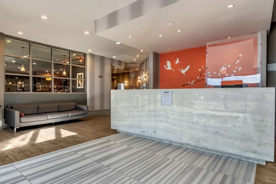 Best Western Plus Vancouver Airport Hotel hotel detail image 6