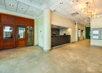 Grand Park Hotel & Suites Downtown Vancouver, an Ascend Collection Hotel hotel thumbnail 2
