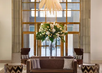 Fairmont Hotel Vancouver hotel thumbnail 5
