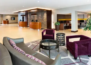 Sheraton Vancouver Airport Hotel hotel thumbnail 2