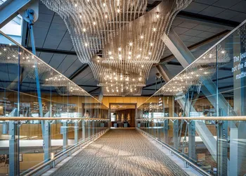 Fairmont Vancouver Airport In-Terminal Hotel hotel thumbnail 2