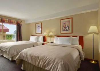 Days Inn by Wyndham Vancouver Airport hotel thumbnail 4
