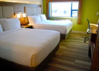 Holiday Inn Express Vancouver Airport Richmond by IHG hotel thumbnail 8