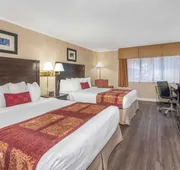 Ramada by Wyndham Coquitlam hotel detail image 7