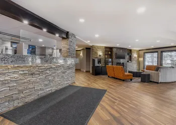 Best Western Plus Country Meadows Inn hotel thumbnail 4