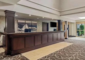 Best Western Plus Pitt Meadows Inn & Suites hotel thumbnail 2