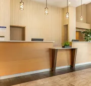 Best Western Plus Burnaby Hotel hotel detail image 3