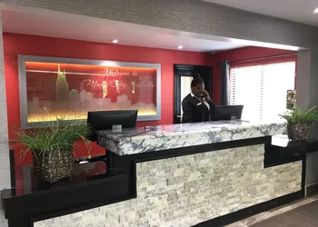 Luxe Studios hotel thumbnail 2