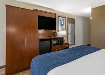 Comfort Inn Nashville - Opryland Area hotel thumbnail 8