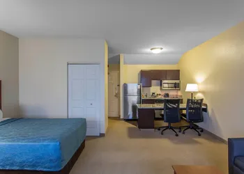 MainStay Suites Brentwood-Nashville hotel thumbnail 2
