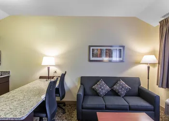 MainStay Suites Brentwood-Nashville hotel thumbnail 3