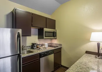 MainStay Suites Brentwood-Nashville hotel thumbnail 8