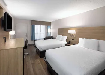 Baymont by Wyndham Nashville hotel thumbnail 8