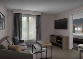 Homewood Suites by Hilton Nashville Airport hotel thumbnail 6