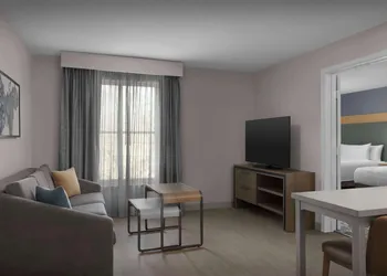 Homewood Suites by Hilton Nashville Airport hotel thumbnail 8