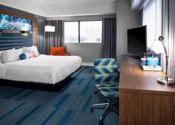 Aloft Nashville West End hotel thumbnail 5